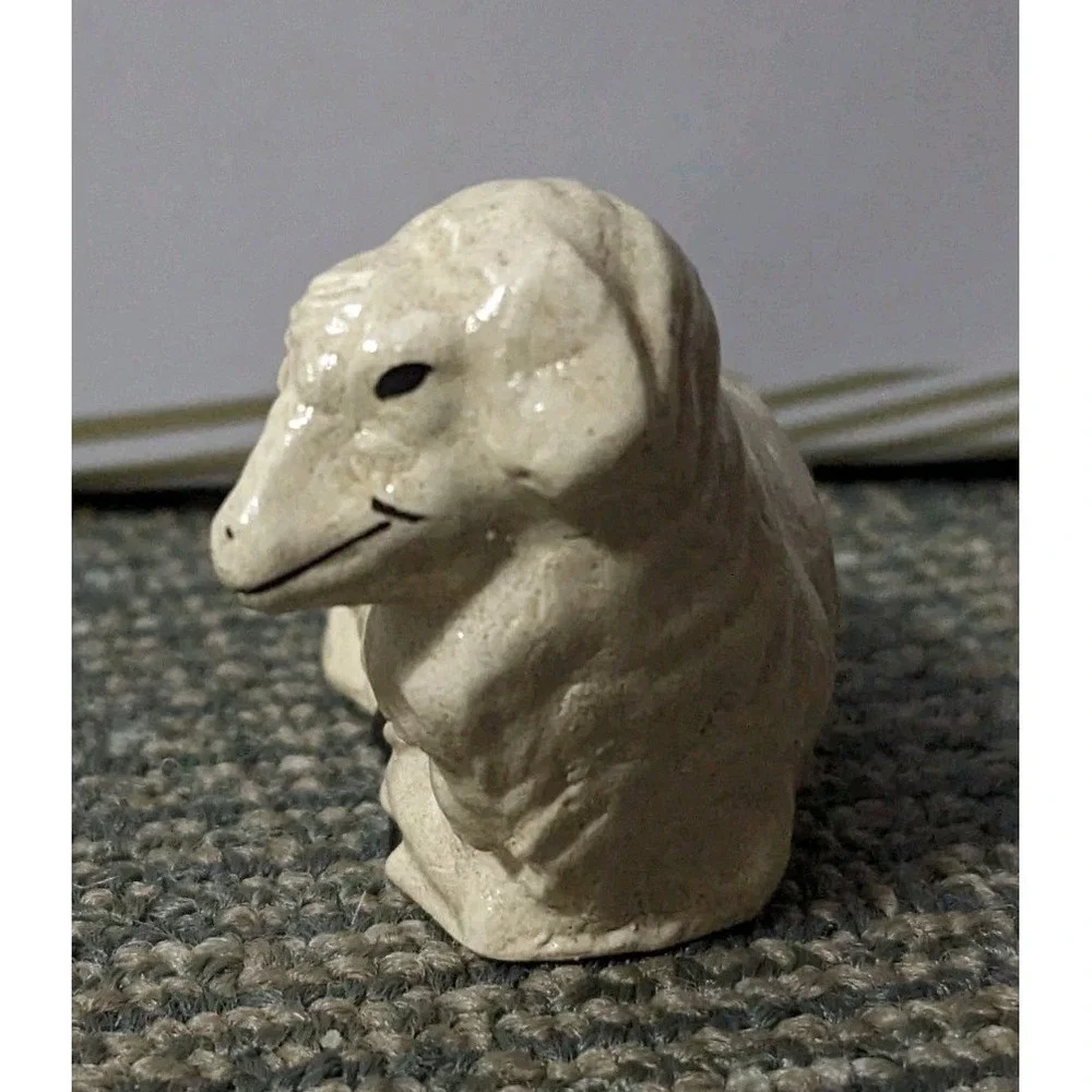 Vaillancourt Folk Art Chalkware Nativity Mini Sheep Lying Down 477  2014